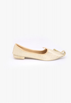 Off white hajar bota wedding nagra