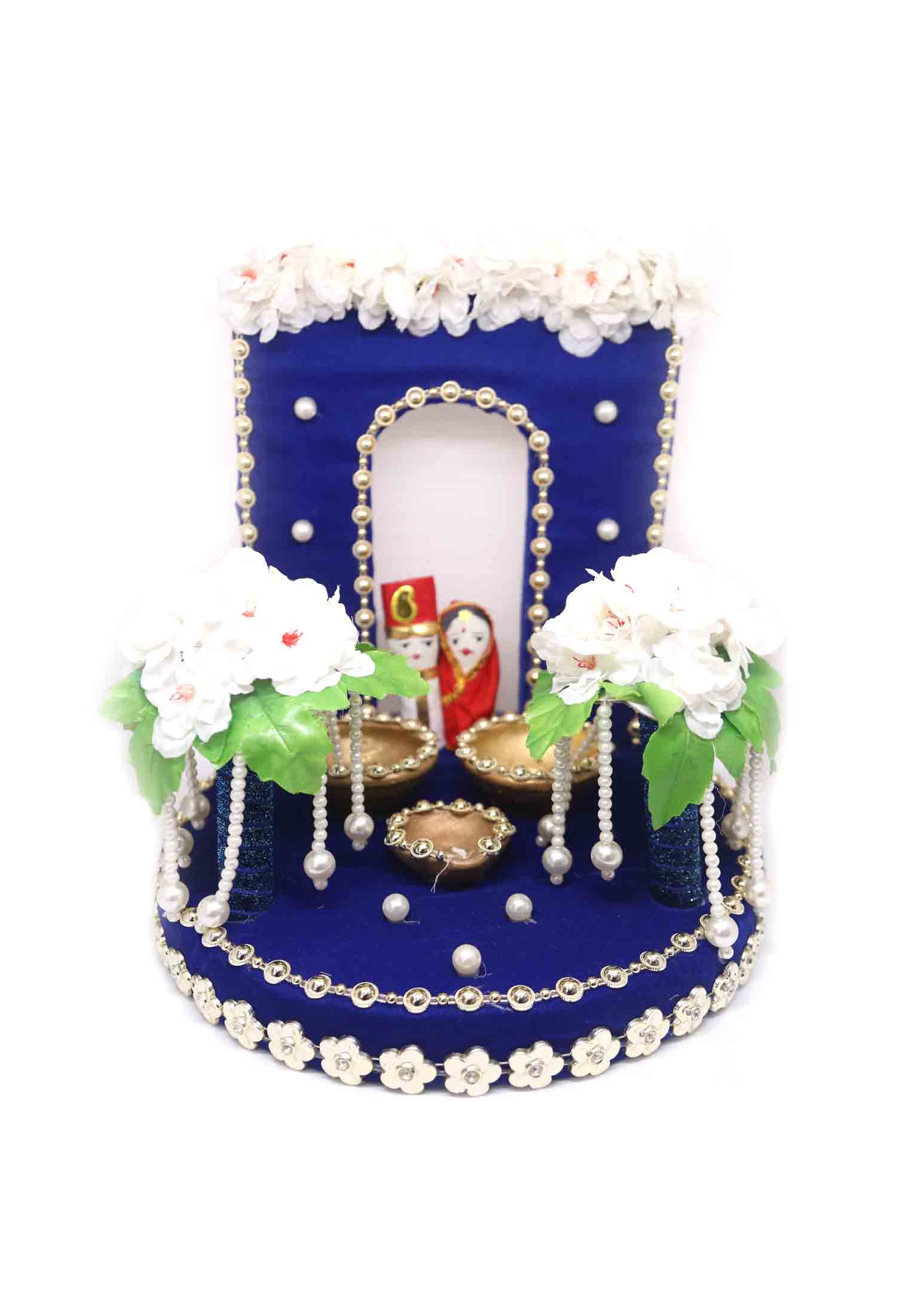 Blue decorated boron dala