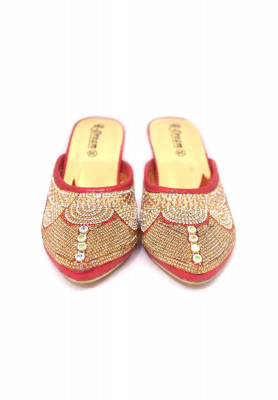 Maroon-red stone karchupi wedding nagra