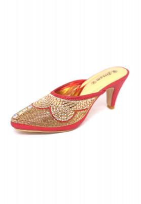 Maroon-red stone karchupi wedding nagra
