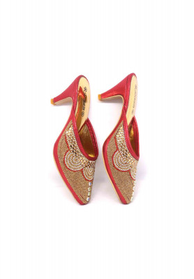 Maroon-red stone karchupi wedding nagra