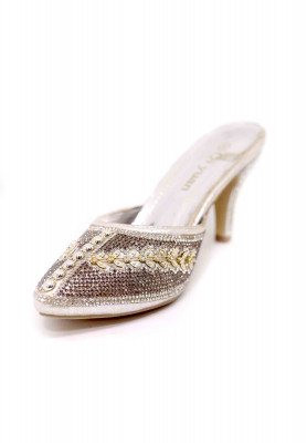 Silver-white stone karchupi nagra