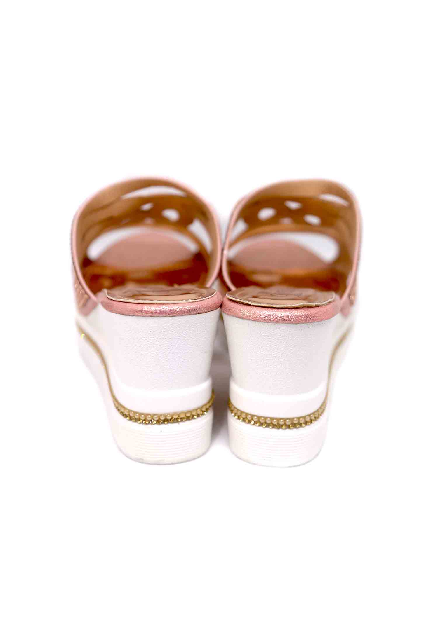 Artificial leather stone boston heel