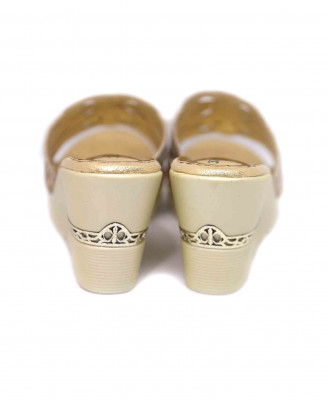 Golden punch stone party heel
