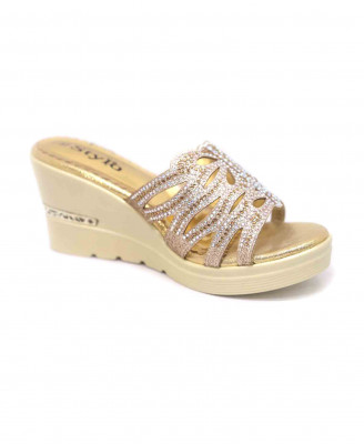 Golden punch stone party heel