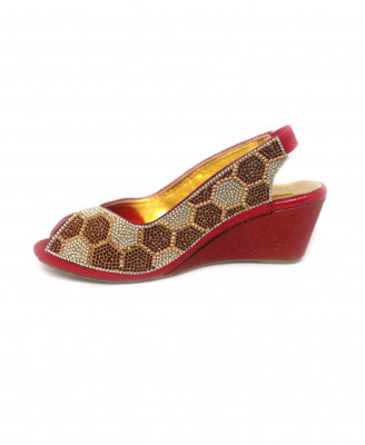 Maroon artificial leather stone dutch heel
