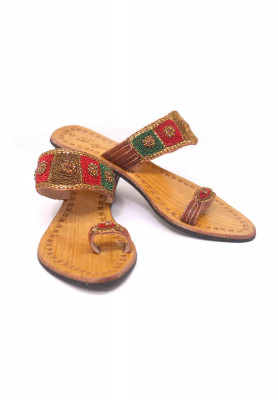 Antic leather karchupi half heel