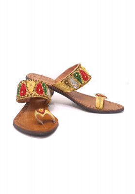 Golden leather karchupi kolapuri heel