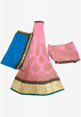 Net jori stone katan par indian lehenga