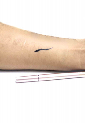 O.TWO.O Professional Waterproof Liquid Eyeliner