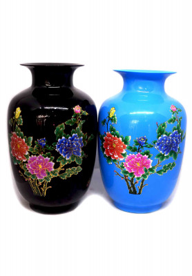 Black Flower Vase