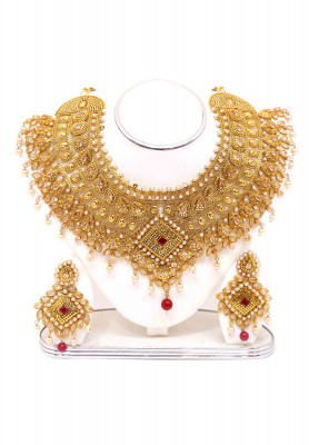 Gold Plated Jarwa Necklace Set