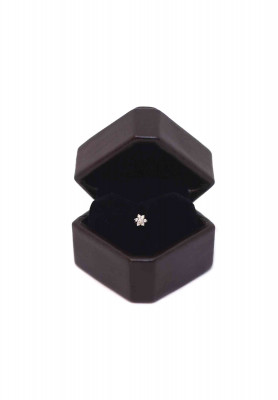 0.12 ct Diamond nose pin