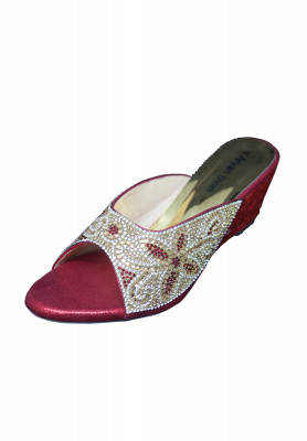 Maroon and Golden Dorse Heel