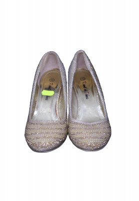 Box Heel Shoes