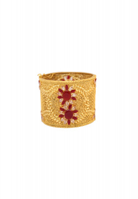 Round Shape Gold Plated Chur  
