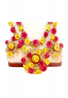 Exclusive Gaye Holud Bridal Set 