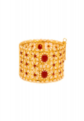 Round Gold Platted Chur