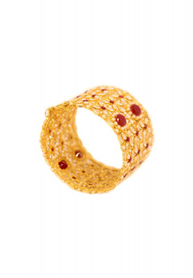 Round Gold Platted Chur