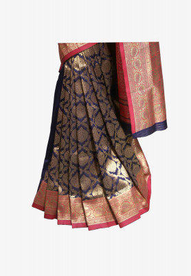 Indian katan   with blouse piece 