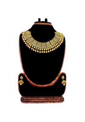 Deep antic neckless with earring 