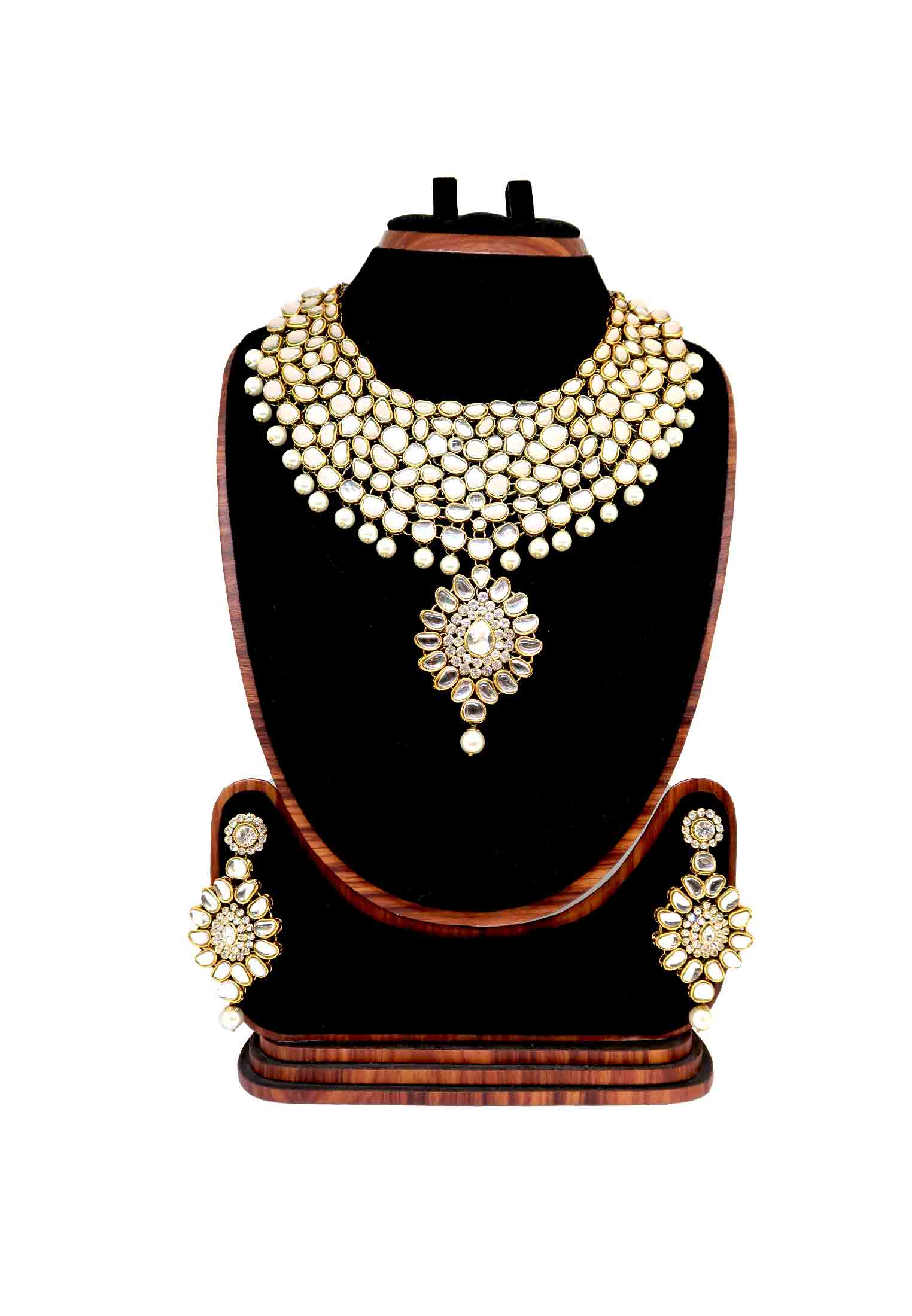 Kundon Necklace with Earring and Tickli