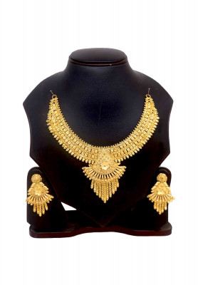 Golden Neckless set