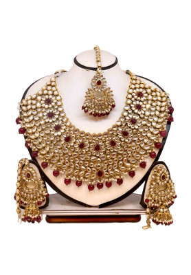 Gold body Joypuri Jorowa necklace