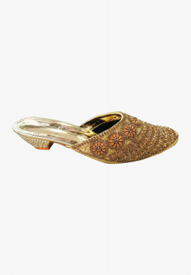 Ladies shoes